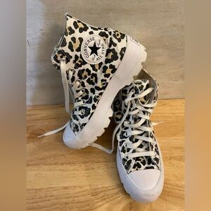 Converse Chuck Taylor 70 Hi ‘Logo Play All Star Leopard Print High Top Sneakers